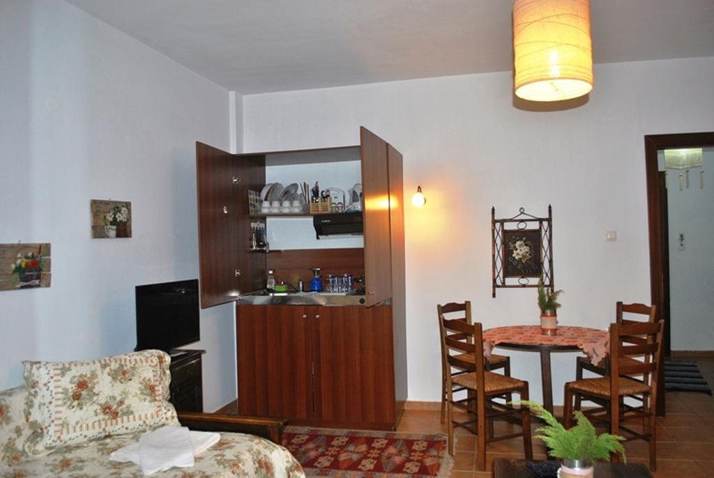 Archondissa Beach Aparthotel Therma  Exterior photo